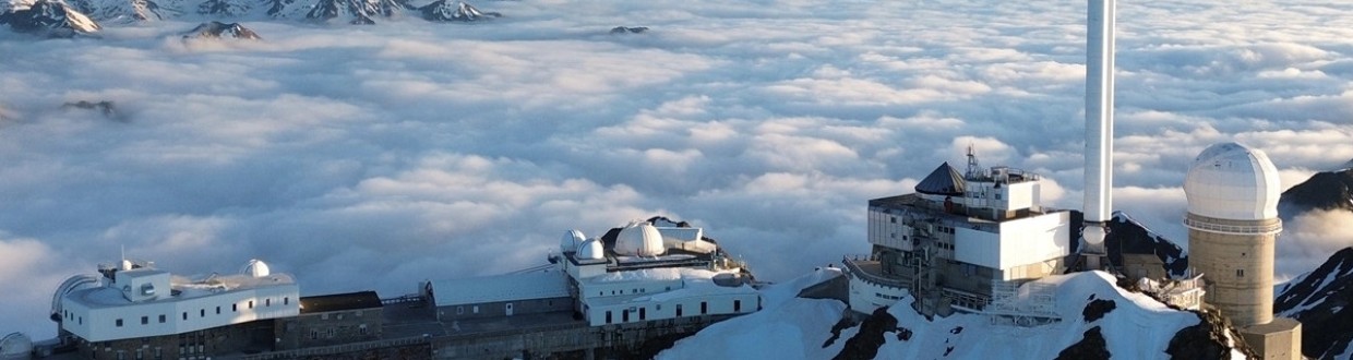 Vue du pic du Midi et son Observatoire